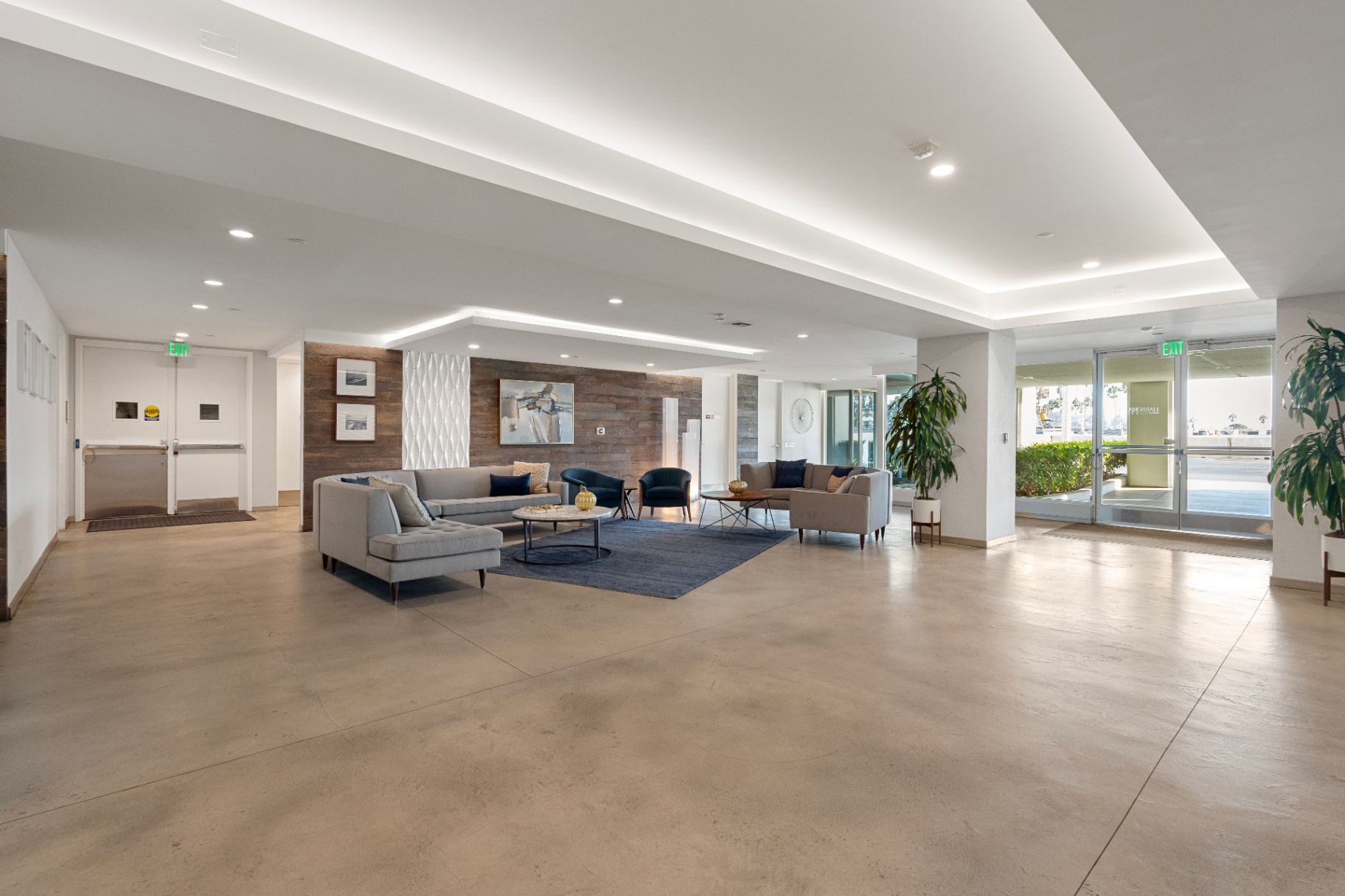 Resident Clubroom Lounge